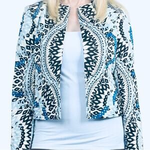 Genuine Denim Co. Hazan Blue Moroccan Print Crop Blazer- Medium